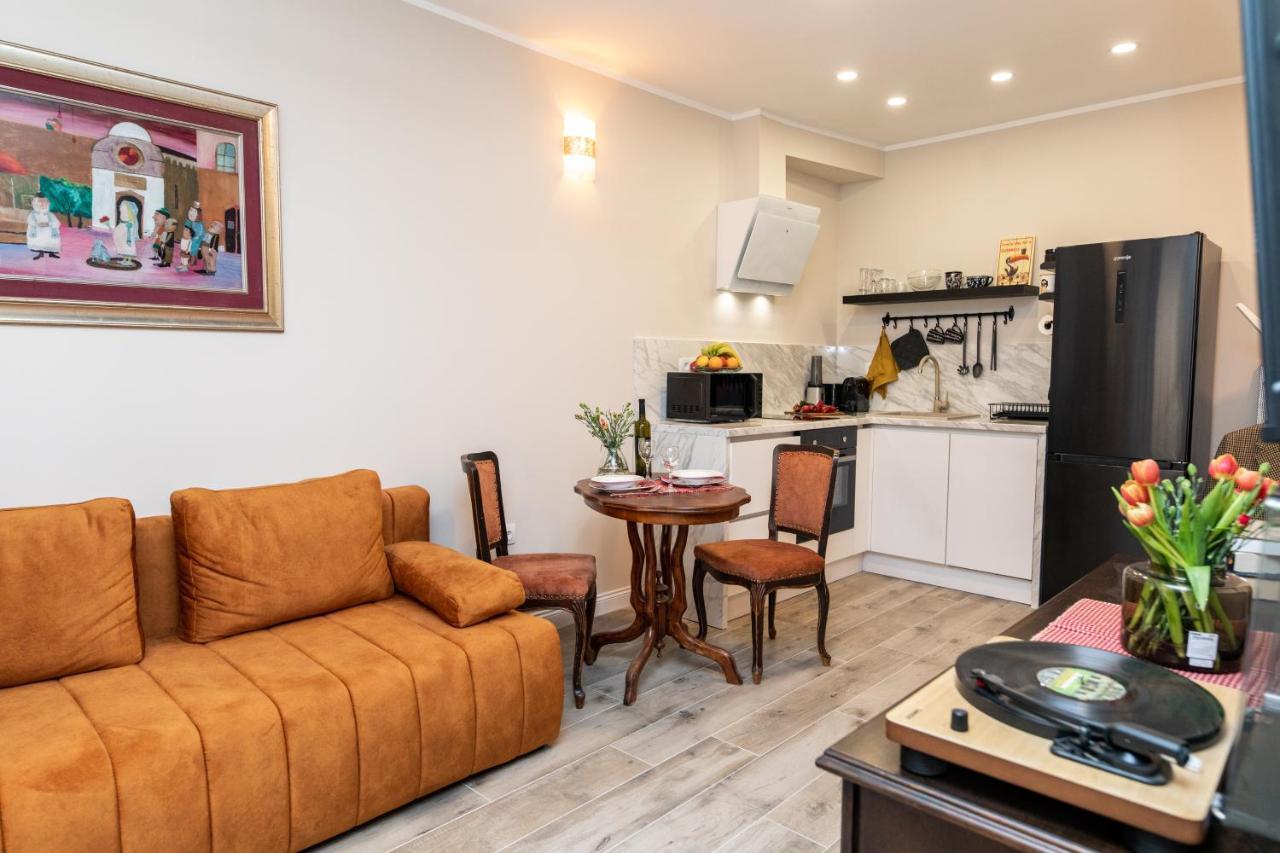Stanley Helenski - Apartment In Old Town Šibenik Buitenkant foto