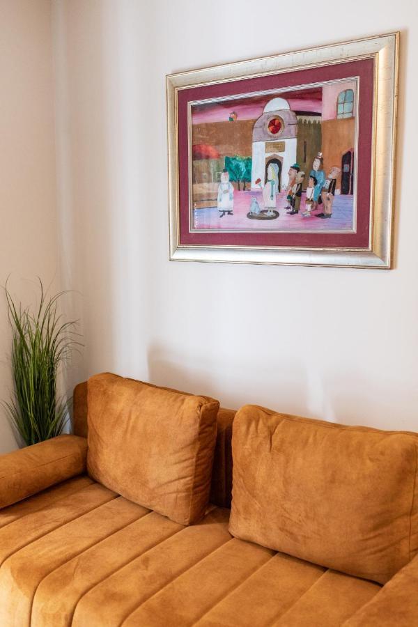 Stanley Helenski - Apartment In Old Town Šibenik Buitenkant foto